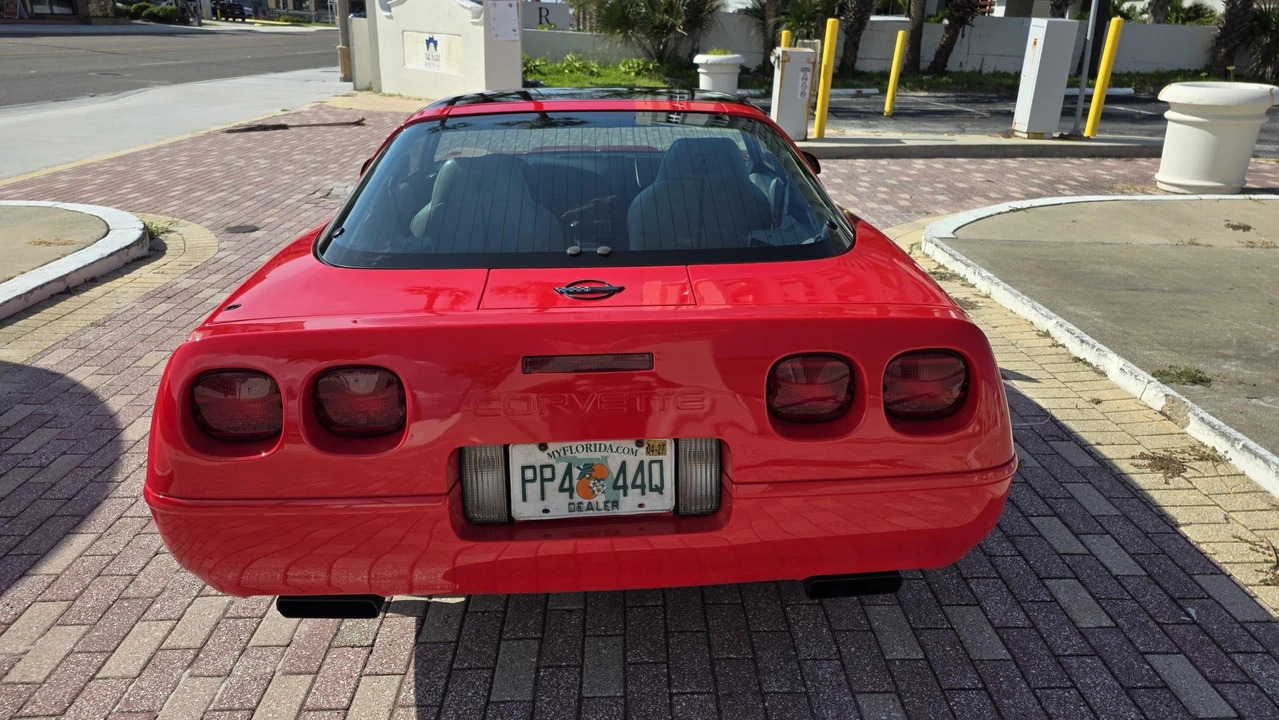 1996 Chevrolet Corvette C4 - Image 23 of 31