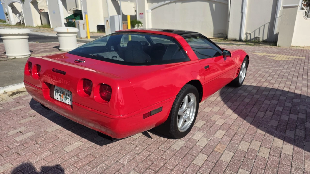1996 Chevrolet Corvette C4 - Image 25 of 31