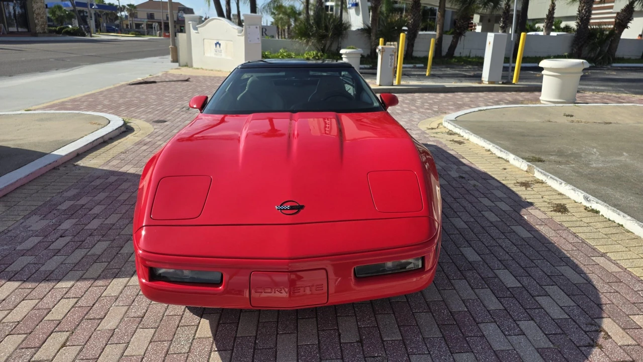 1996 Chevrolet Corvette C4 - Image 10 of 31