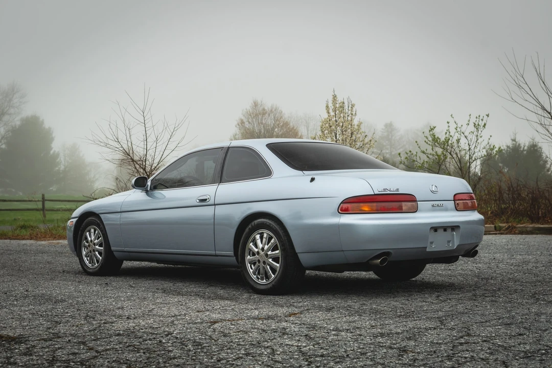1996 Lexus SC400 - Image 17 of 31