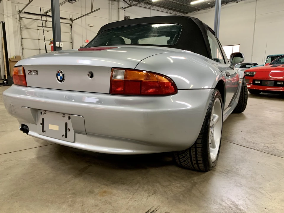 1997 BMW Z3 Roadster - Image 12 of 31