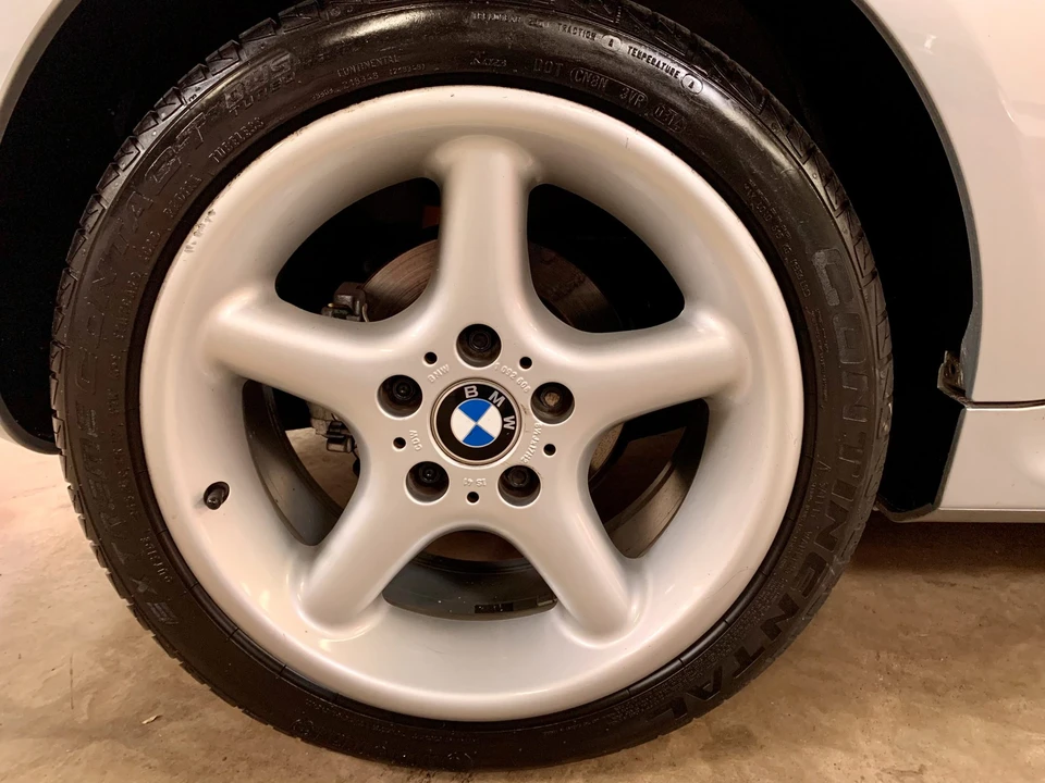 1997 BMW Z3 Roadster - Image 24 of 31