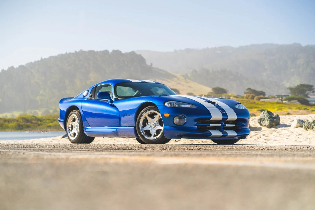 1997 Dodge Viper GTS 2nd Gen - Image 2 of 31