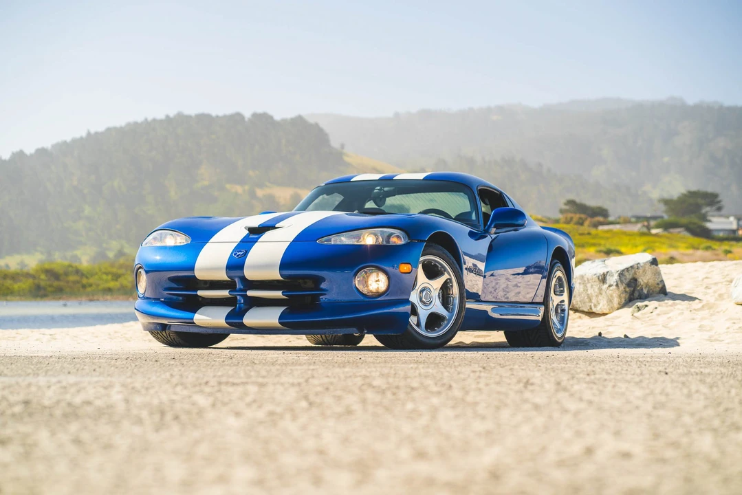 1997 Dodge Viper GTS 2nd Gen - Image 10 of 31