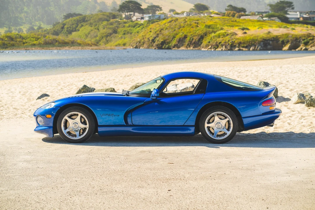 1997 Dodge Viper GTS 2nd Gen - Image 14 of 31