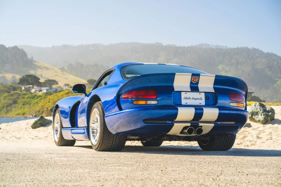 1997 Dodge Viper GTS 2nd Gen - Image 24 of 31