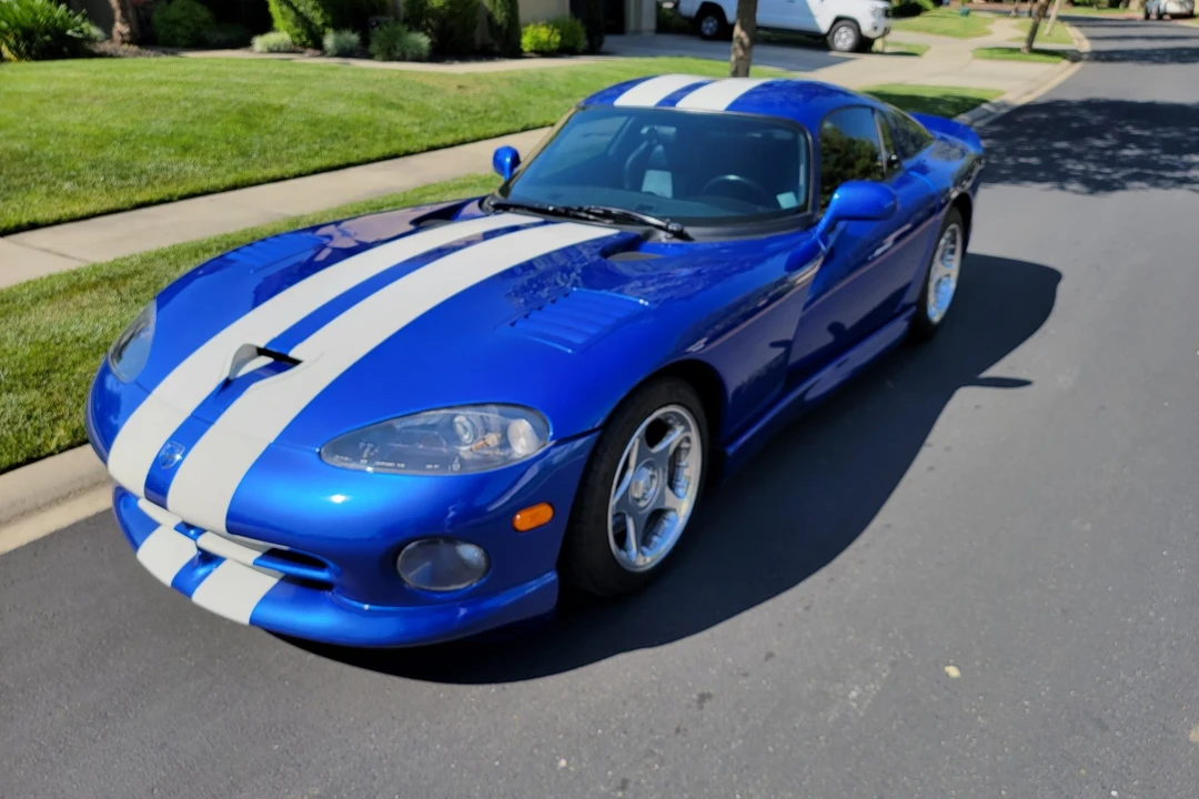 1997 Dodge Viper GTS 2nd Gen - Image 2 of 31