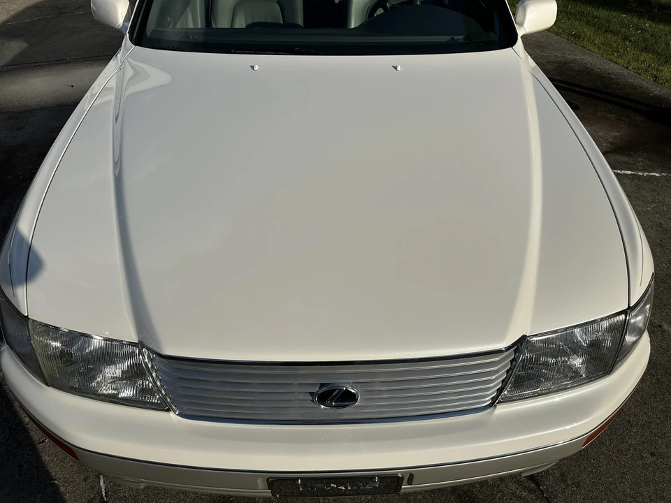 1997 Lexus LS 2nd Gen - Image 19 of 31