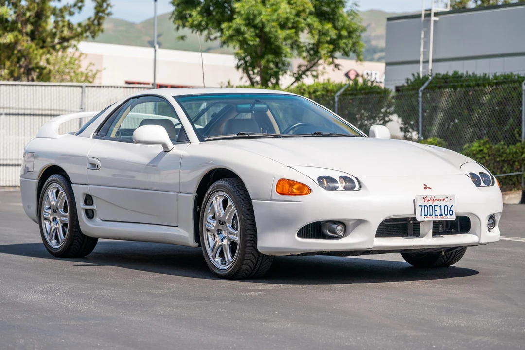 1997 Mitsubishi 3000GT Series 2 - Image 4 of 31