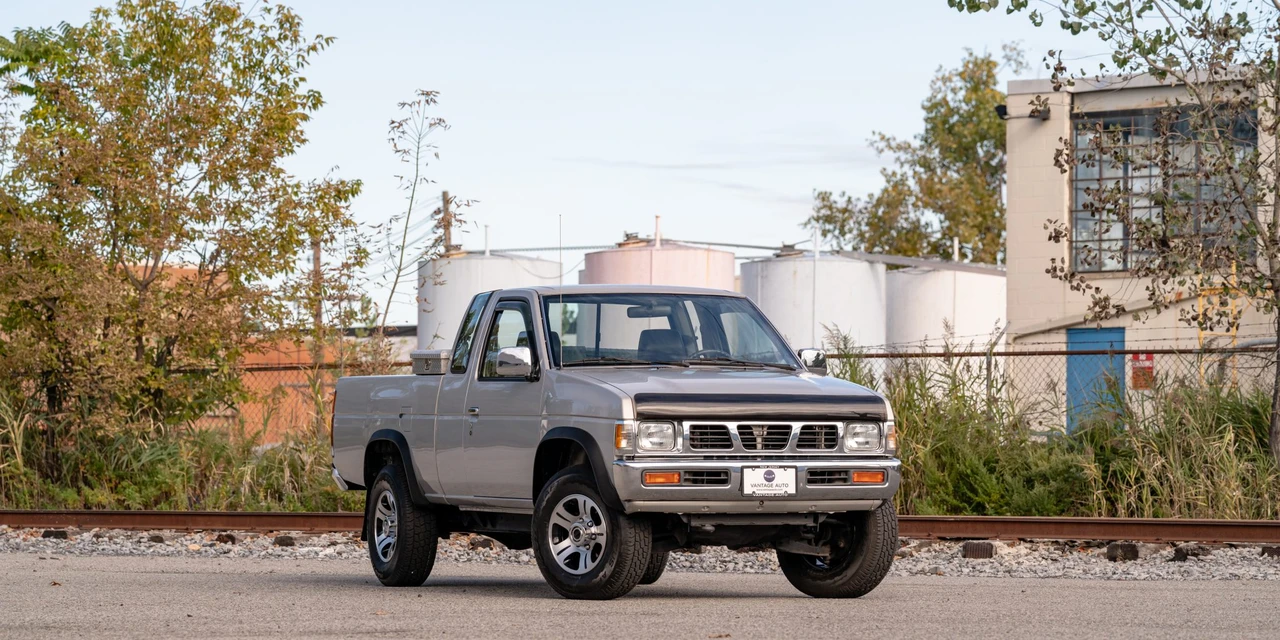 1997 Nissan Frontier 1st Gen - Image 20 of 31