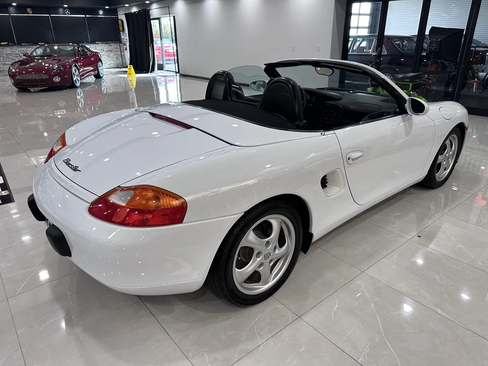 1997 Porsche 986 Boxster - Image 9 of 31