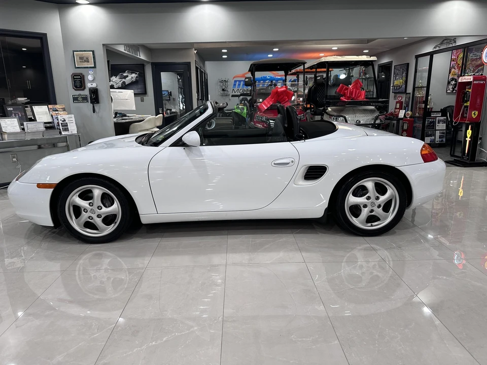 1997 Porsche 986 Boxster - Image 14 of 31