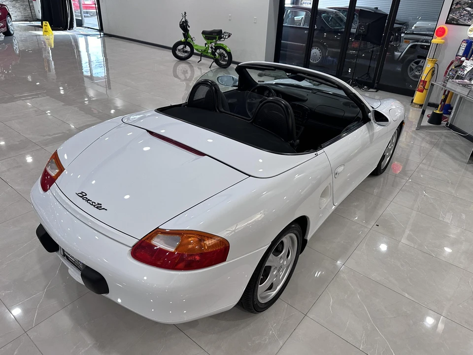 1997 Porsche 986 Boxster - Image 10 of 31