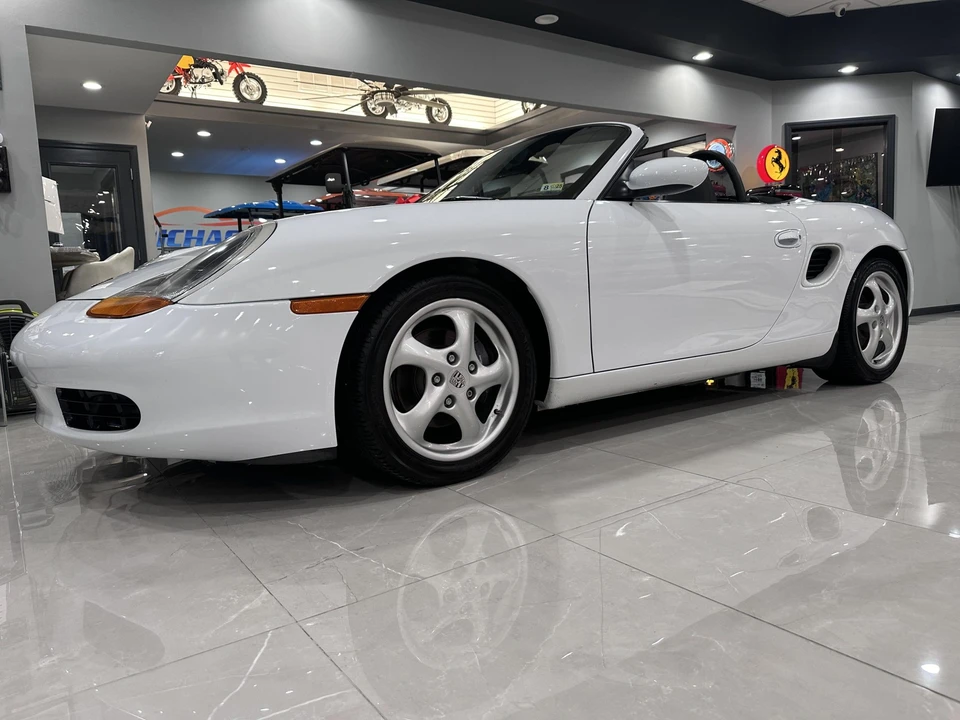 1997 Porsche 986 Boxster - Image 15 of 31