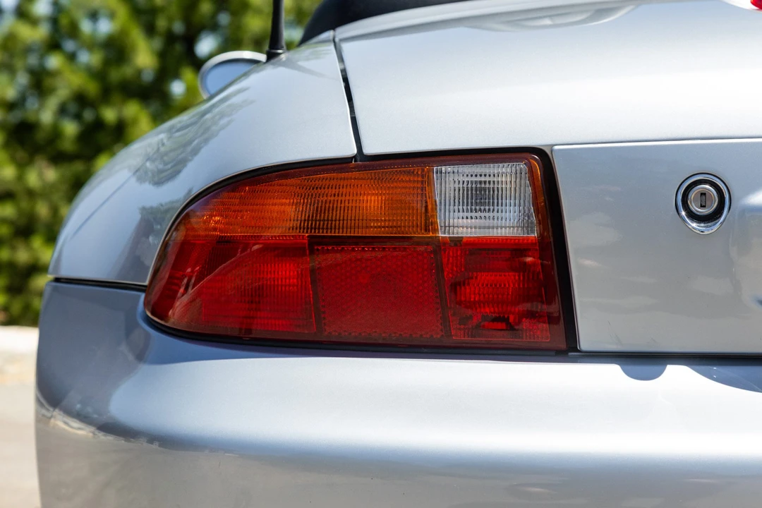 1998 BMW Z3 M Roadster - Image 29 of 31