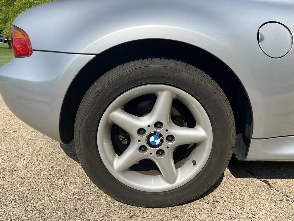 1998 BMW Z3 - Image 29 of 31