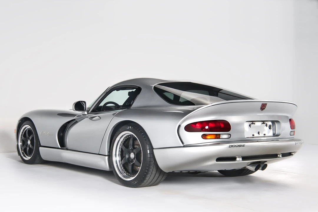 1998 Dodge Viper GTS 2nd Gen - Image 10 of 31