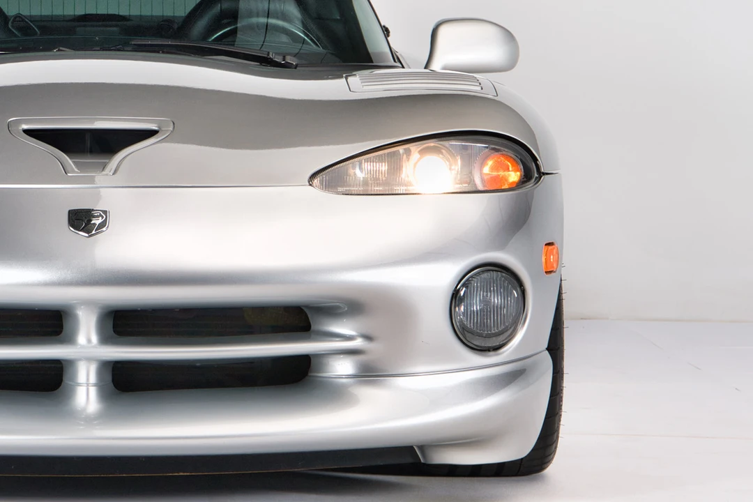 1998 Dodge Viper GTS 2nd Gen - Image 25 of 31