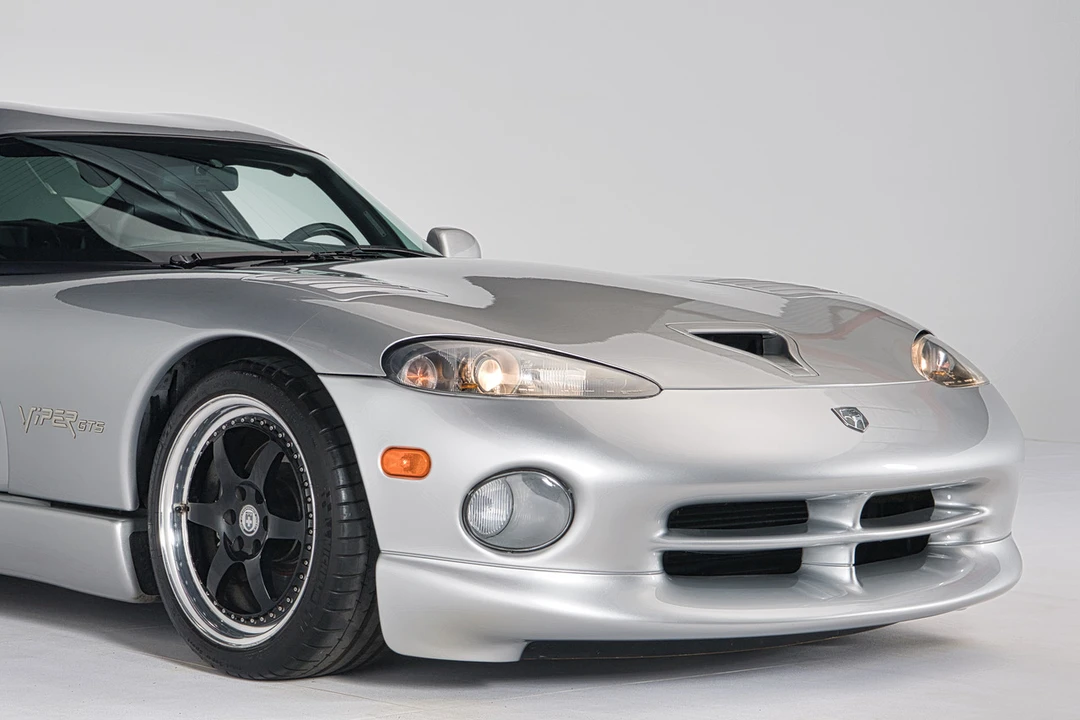 1998 Dodge Viper GTS 2nd Gen - Image 22 of 31