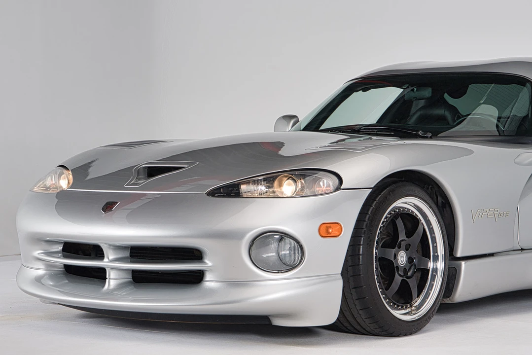 1998 Dodge Viper GTS 2nd Gen - Image 28 of 31