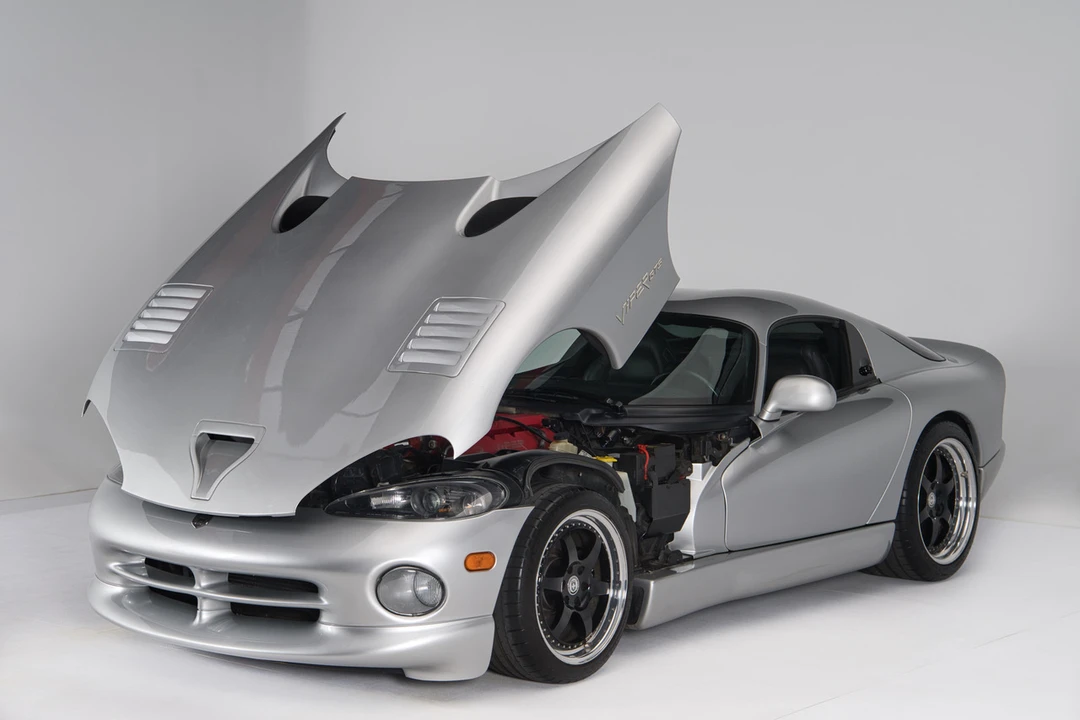 1998 Dodge Viper GTS 2nd Gen - Image 21 of 31