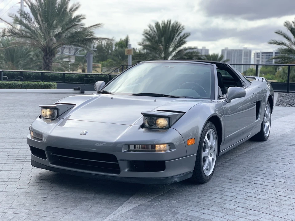 1999 Acura NA2 NSX - Image 13 of 31