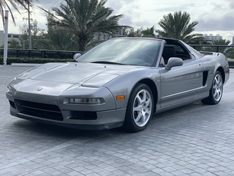 1999 Acura NA2 NSX - Image 8 of 31