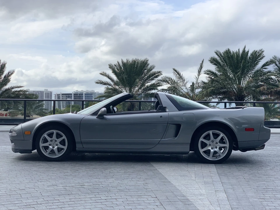 1999 Acura NA2 NSX - Image 9 of 31