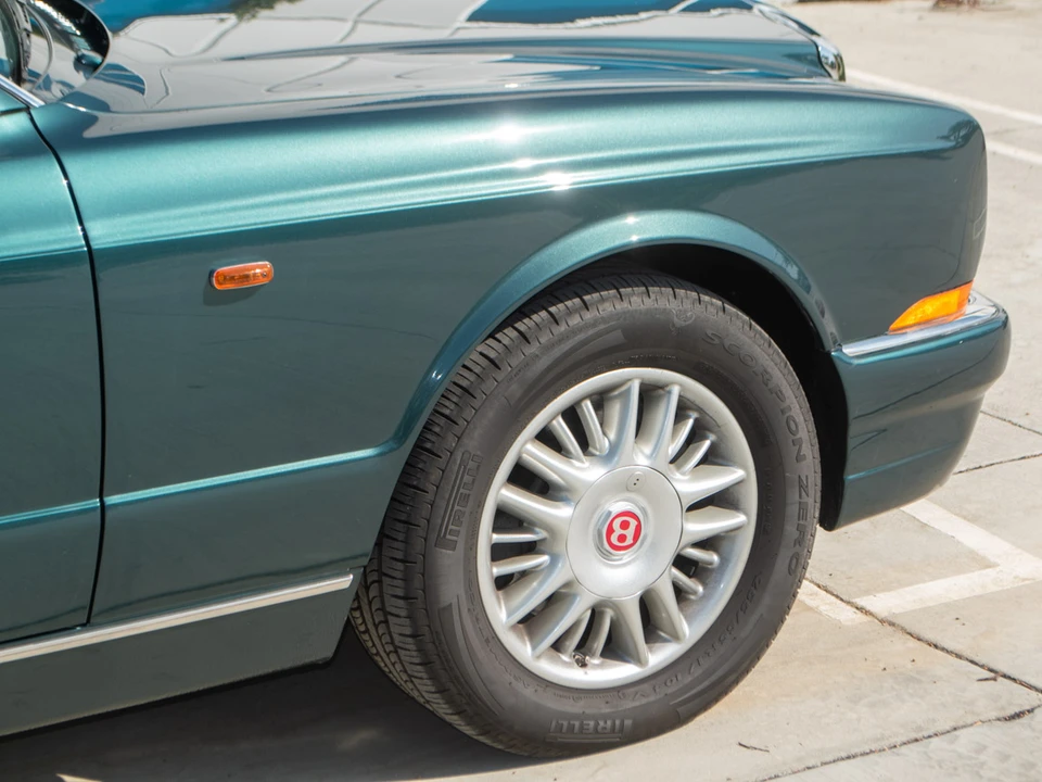 1999 Bentley Azure 1st Gen - Image 15 of 31