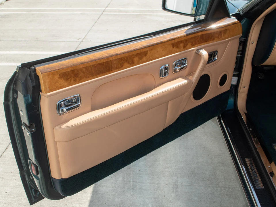 1999 Bentley Azure 1st Gen - Image 17 of 31