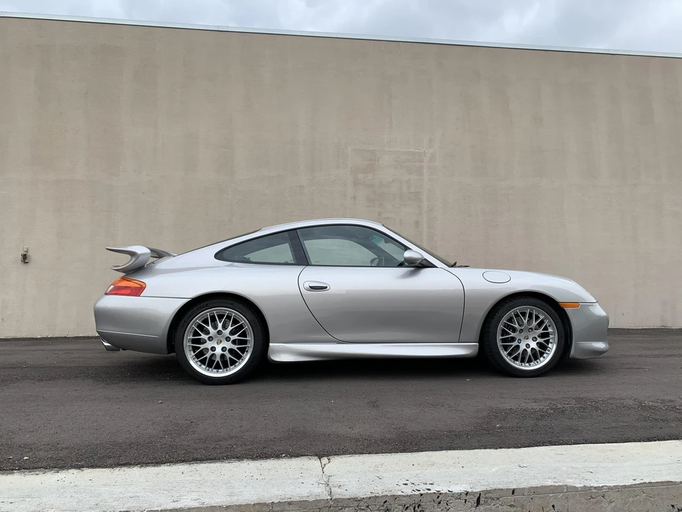 1999 Porsche 996 Carrera - Image 18 of 31