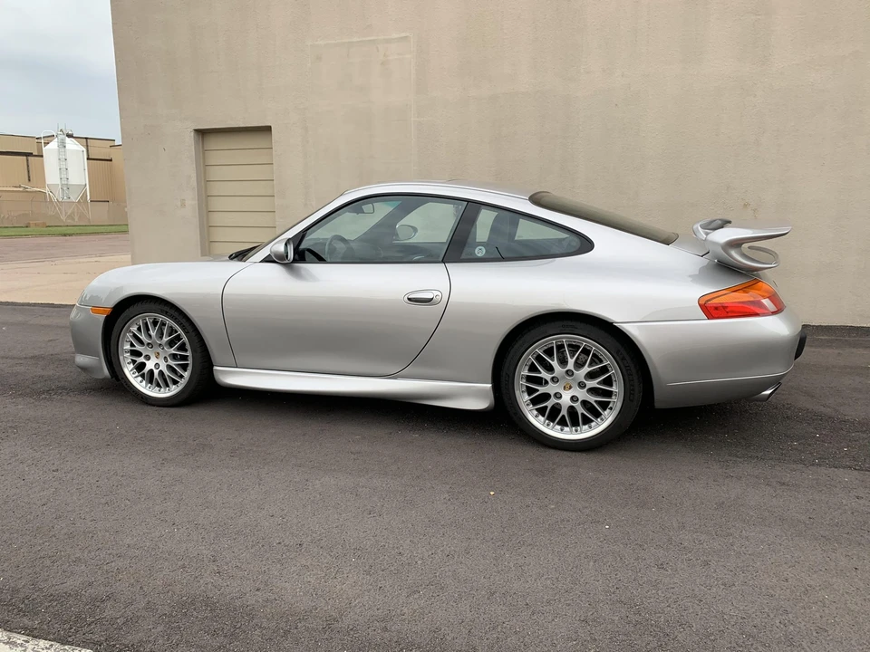 1999 Porsche 996 Carrera - Image 11 of 31
