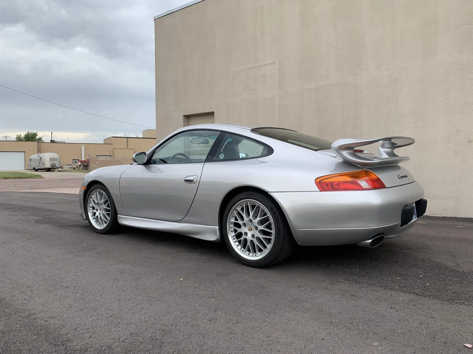 1999 Porsche 996 Carrera - Image 12 of 31