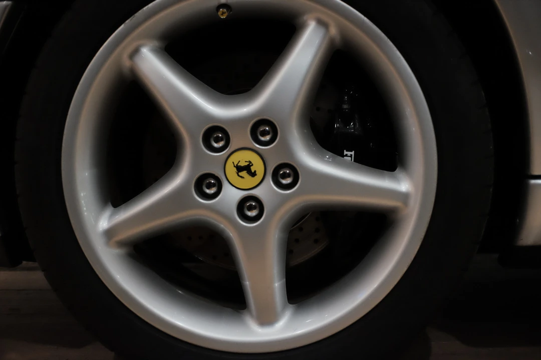 2000 Ferrari 550 Maranello - Image 9 of 31