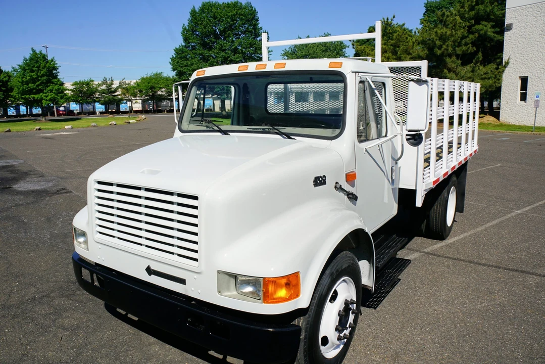 2000 International - Image 4 of 31
