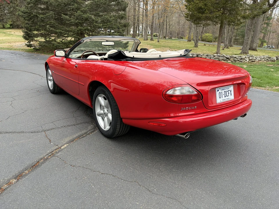 2000 Jaguar X100 XK8 - Image 8 of 31