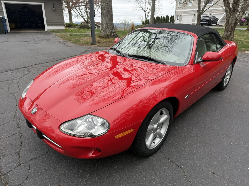 2000 Jaguar X100 XK8 - Image 11 of 31