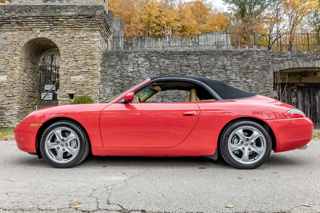 2000 Porsche 996 Carrera - Image 24 of 31