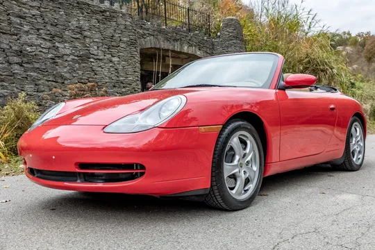 2000 Porsche 911 Carrera 4 Cabriolet