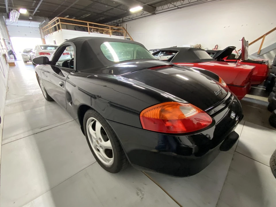 2000 Porsche 986 Boxster - Image 27 of 31