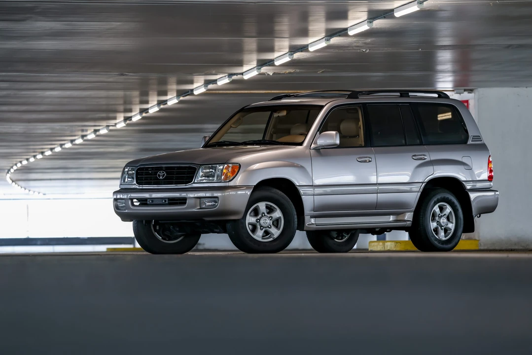 2000 Toyota J100 Land Cruiser - Image 6 of 31