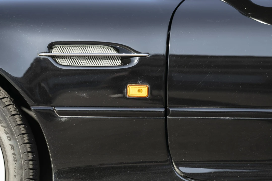 2001 Aston Martin DB7 Vantage - Image 19 of 31