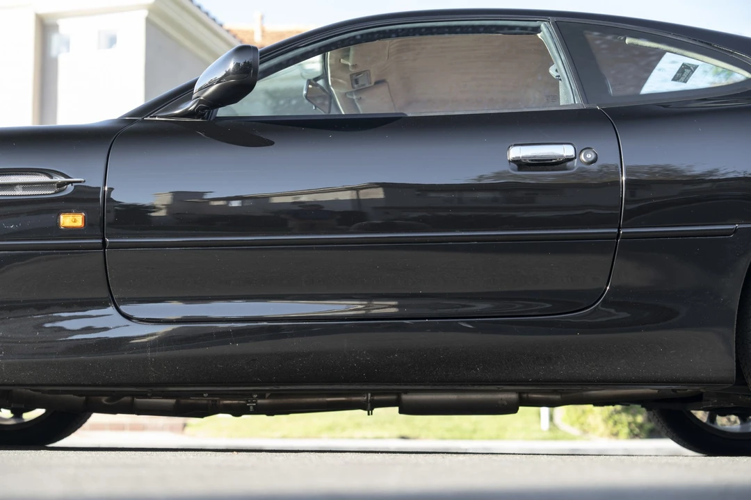 2001 Aston Martin DB7 Vantage - Image 22 of 31
