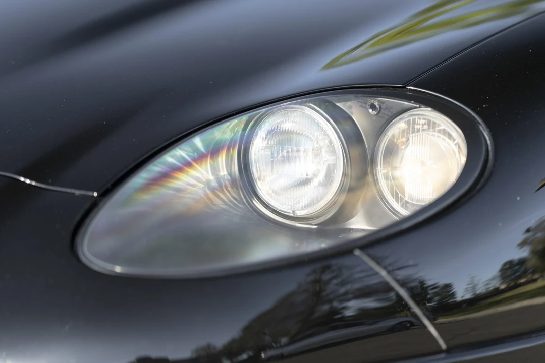 2001 Aston Martin DB7 Vantage - Image 15 of 31