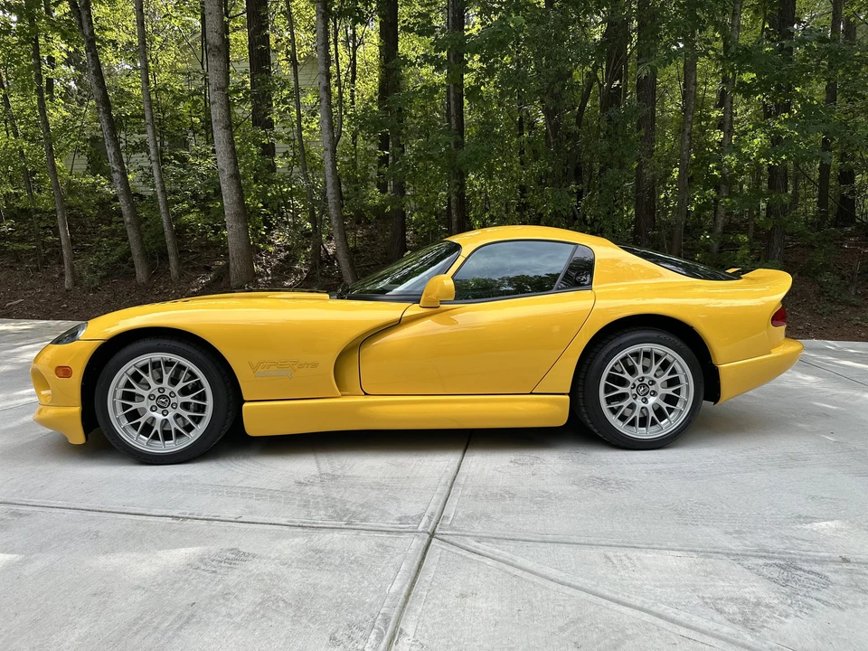2001 Dodge Viper 2nd Gen - Image 27 of 31