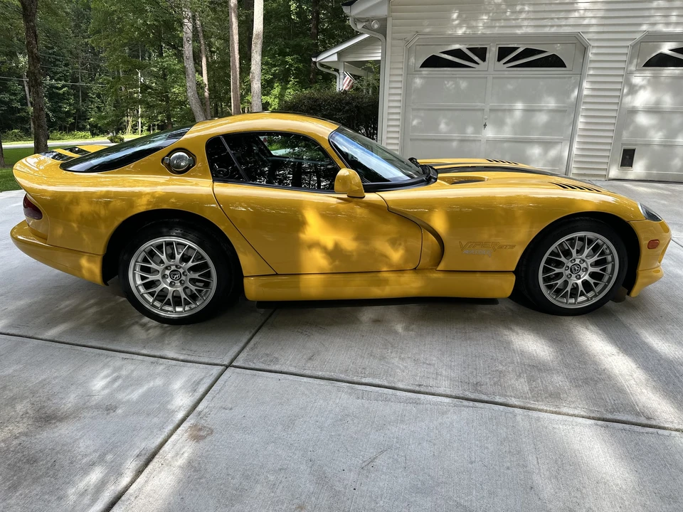 2001 Dodge Viper 2nd Gen - Image 14 of 31