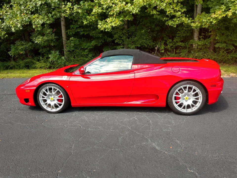 2001 Ferrari 360 Spider - Image 10 of 31
