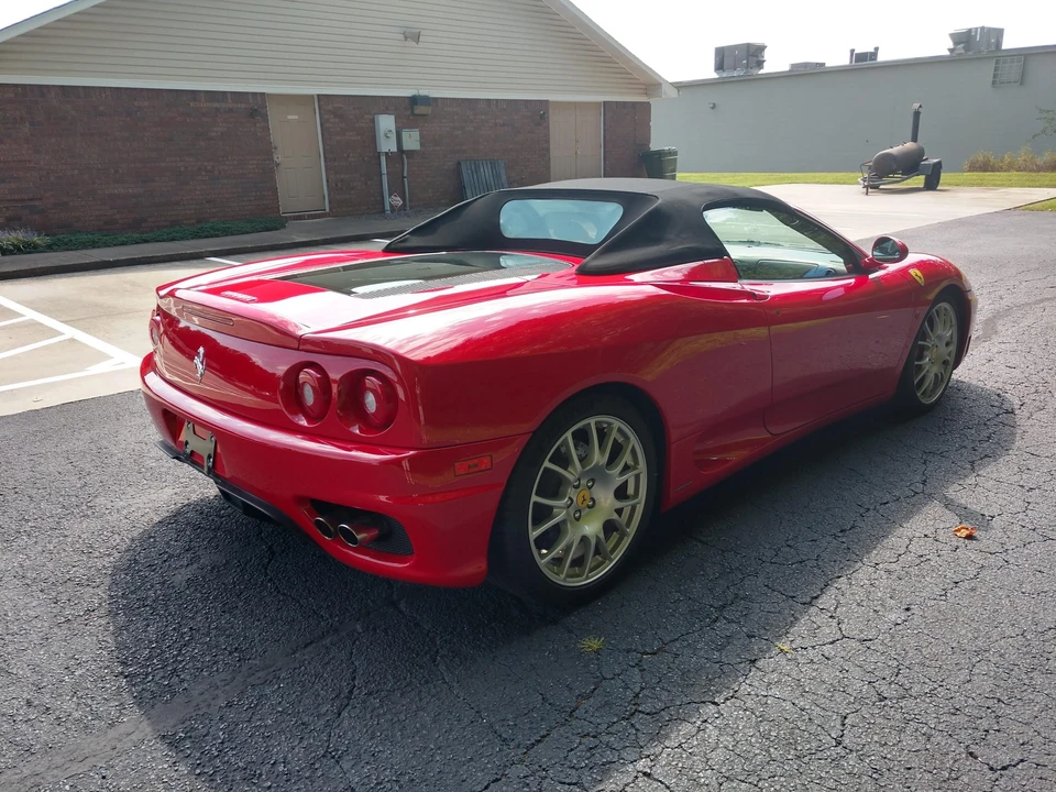 2001 Ferrari 360 Spider - Image 13 of 31
