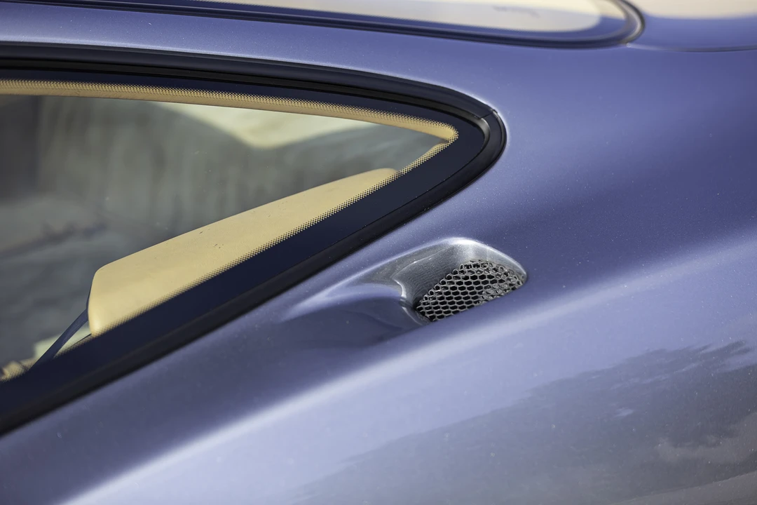 2001 Ferrari 550 Maranello - Image 16 of 31