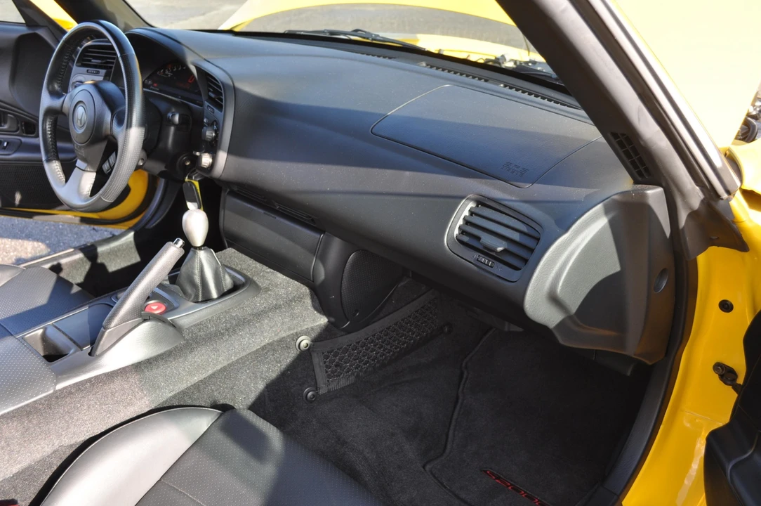 2001 Honda AP1 S2000 - Image 24 of 31